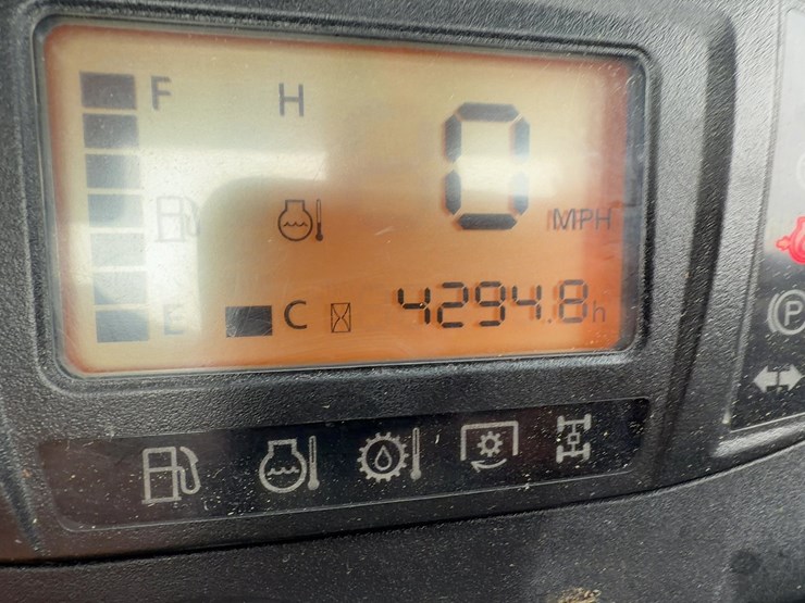 2014-kubota-rtv-x1100c-image-20