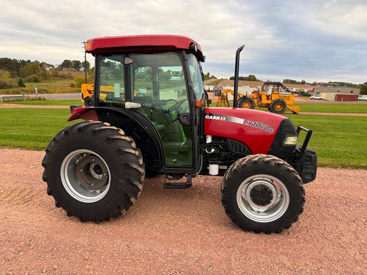 case-ih-jx1070c-image-3