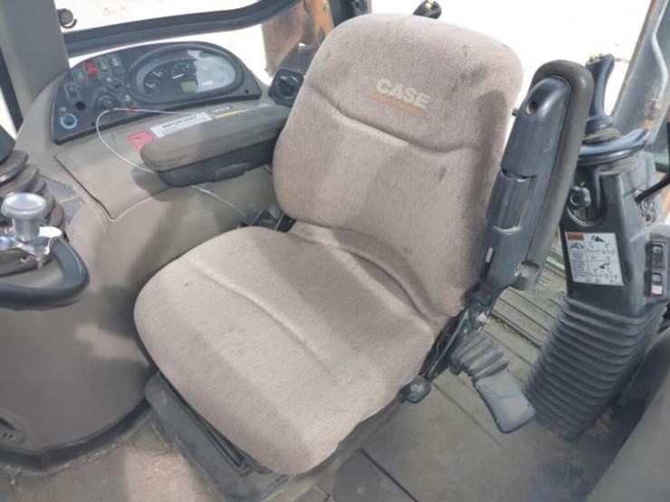 2012-case-580sn-wt-image-13