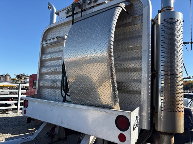 1997-mack-ch613-image-19