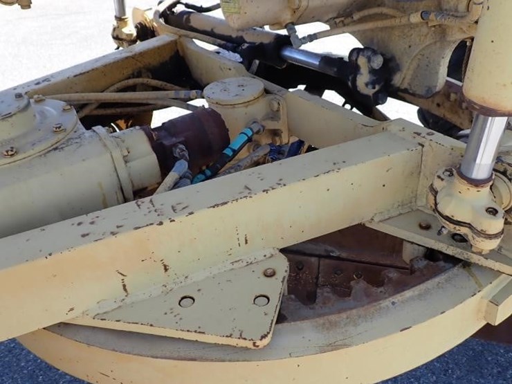 caterpillar-120g-image-8