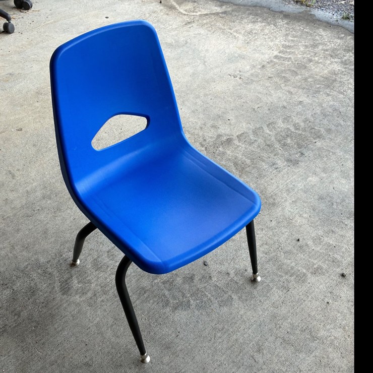 #101 • (5) CHAIRS