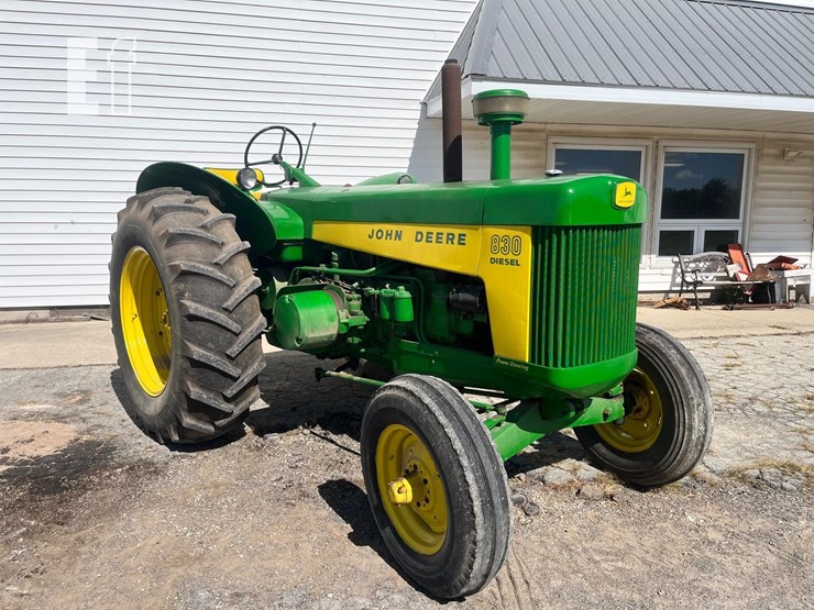 1959-john-deere-830-image-1