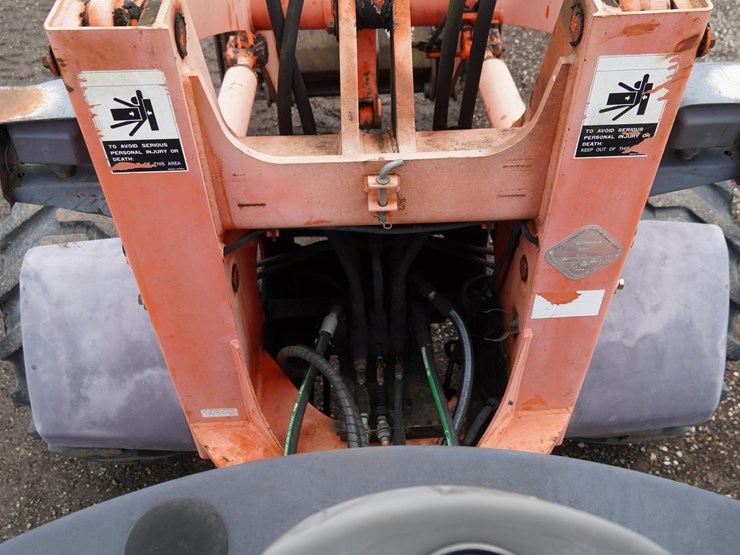 2005-kubota-r520s-image-58