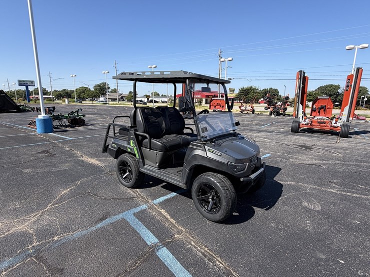 envy-nv4-neighborhood-vehicle-image-3