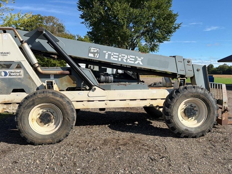 2004-terex-th644c-image-6