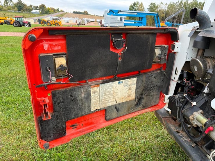 bobcat-t590-image-29