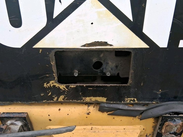 2002-caterpillar-906-image-24