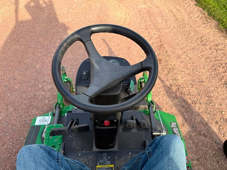 2016-john-deere-1600-turbo-image-37
