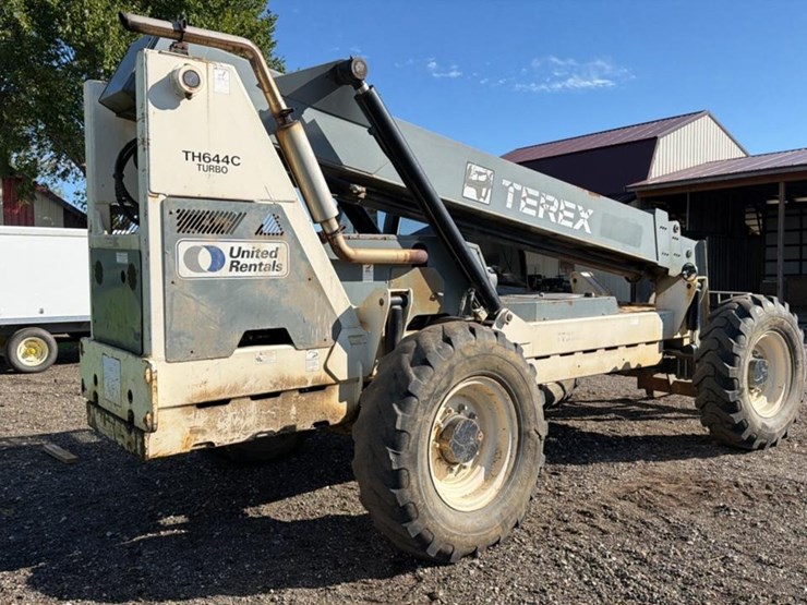 2004-terex-th644c-image-5