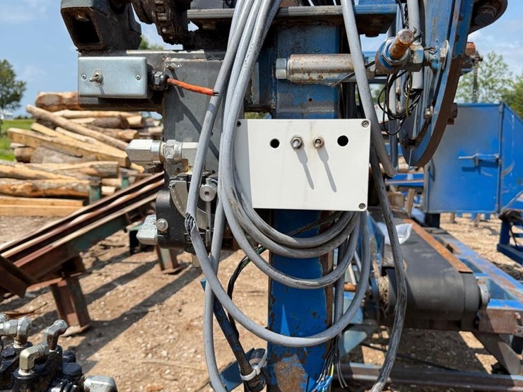 #132-•-2019-hershberger-mfg-grade-resaw-image-7