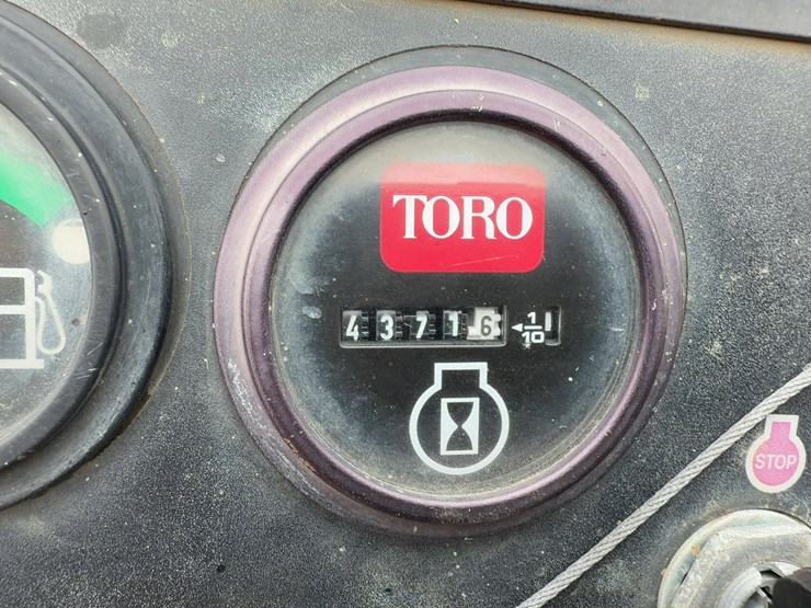 toro-groundsmaster-328d-image-16
