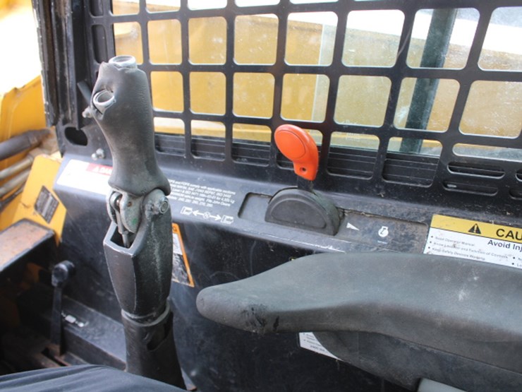 john-deere-260-image-23