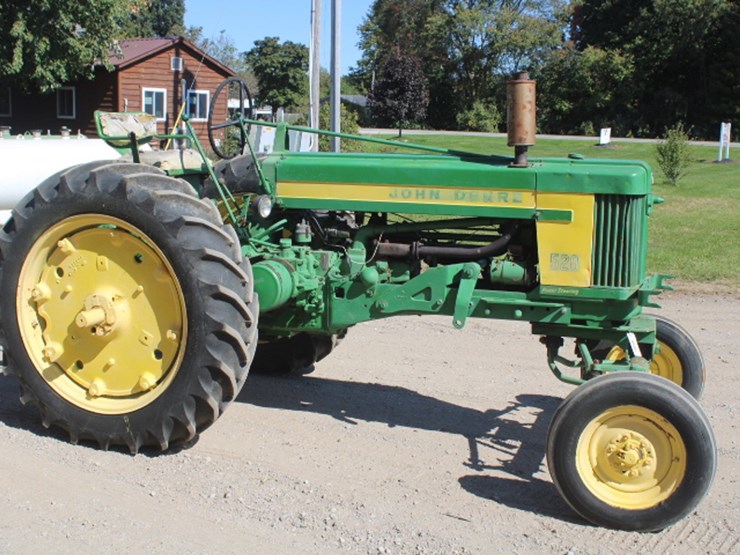john-deere-520-image-7