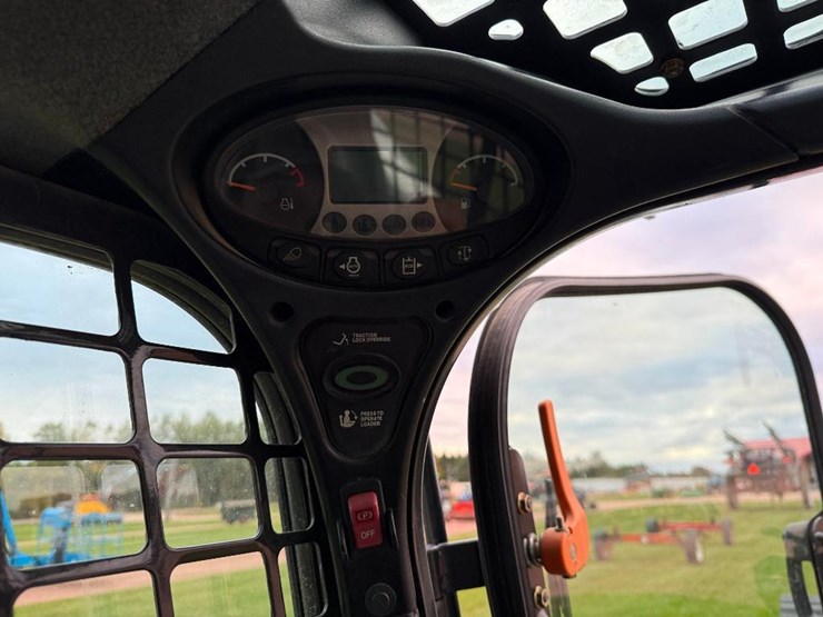 bobcat-t590-image-43