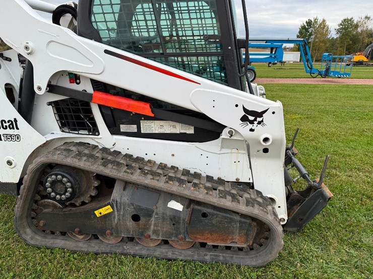 bobcat-t590-image-21