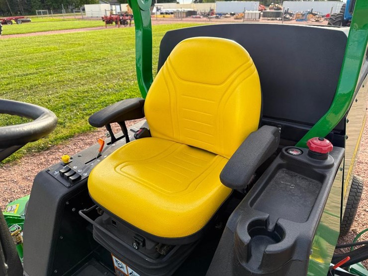2016-john-deere-1600-turbo-image-34