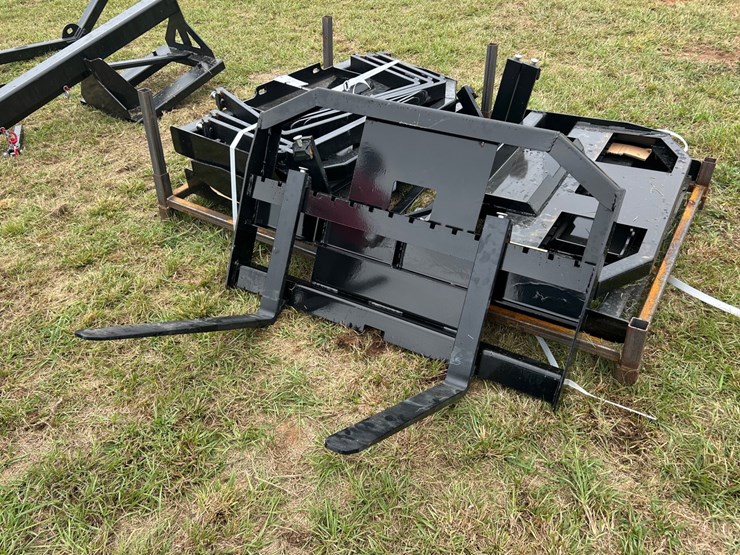 #120-•-skid-steer-ding-fork-image-1