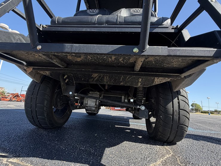 envy-nv4-neighborhood-vehicle-image-7