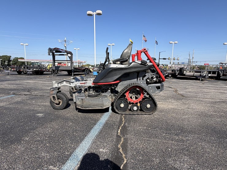 2022-altoz-trx766i-zero-turn-mower-66"-deck-image-11