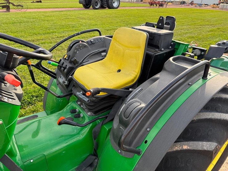 john-deere-5075gl-image-33
