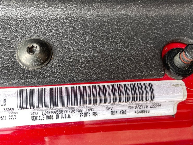 2000-jeep-wrangler-sport-image-63