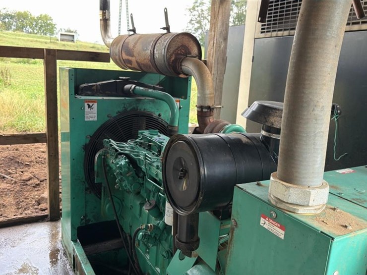 1990-onan-125-kw-image-23
