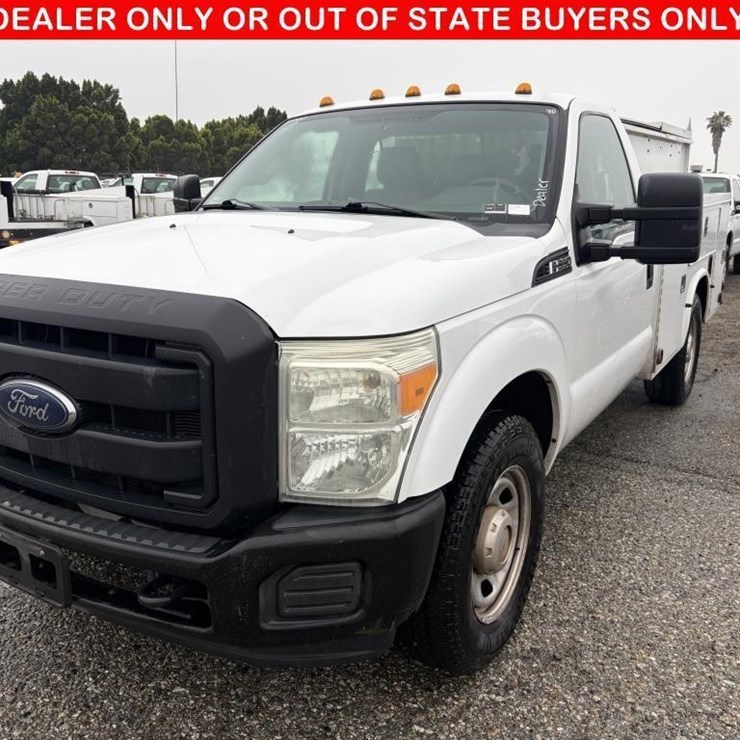 2013 FORD F350