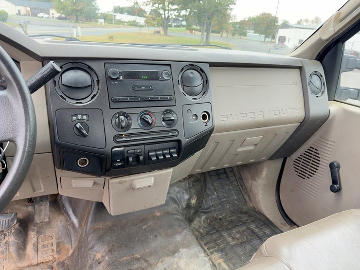 2008-ford-f350-xl-image-18