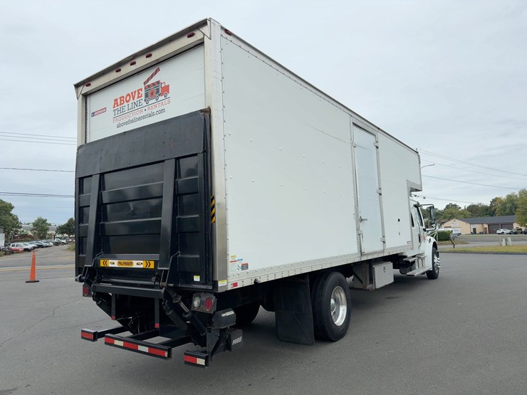 2015-freightliner-m2-s/a-box-truck-image-5