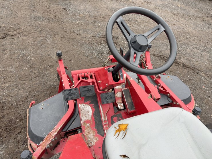 toro-groundsmaster-328d-image-15