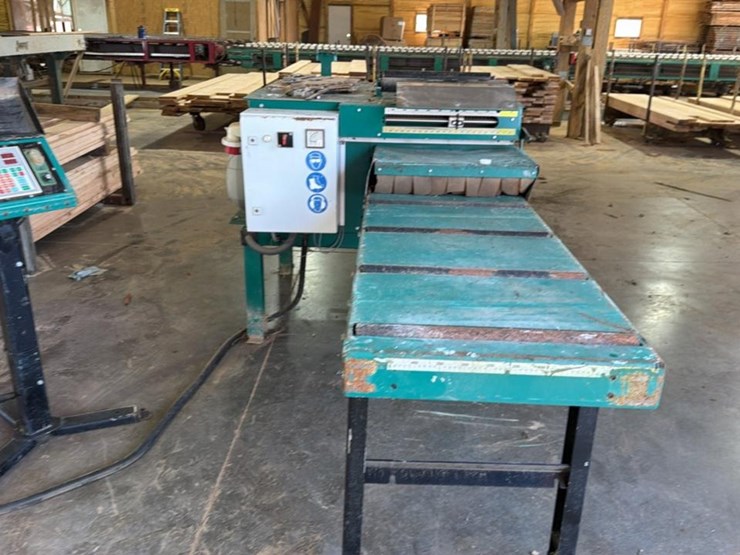 #129-•-2015-wood-mizer-eg300-multirip-edger-image-5