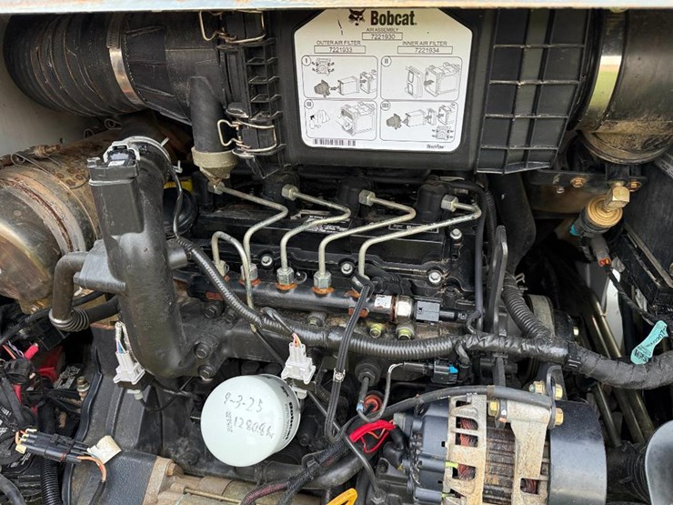 bobcat-t590-image-28