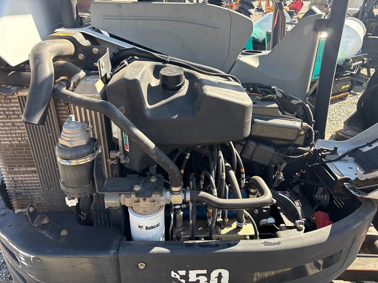 bobcat-e50-image-57