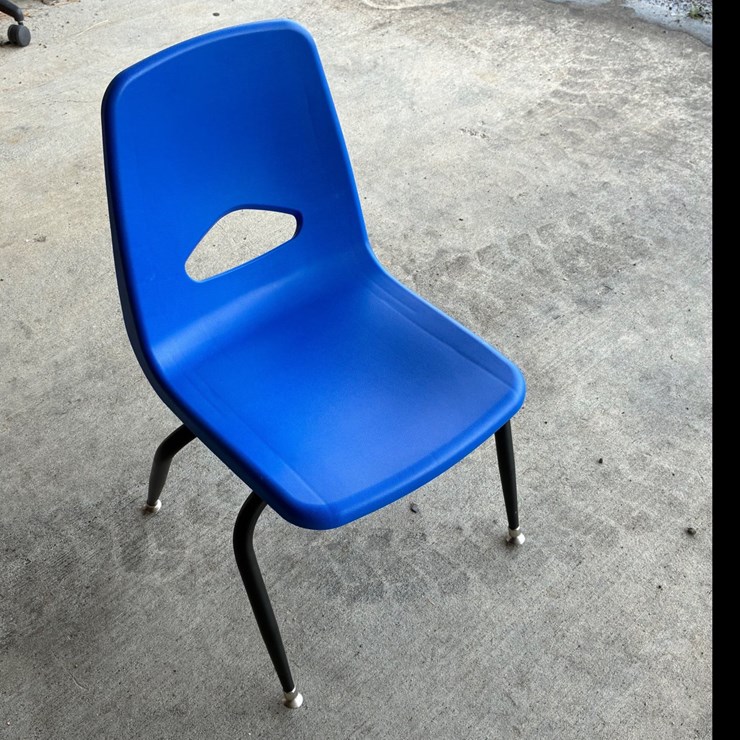 #110 • (5) CHAIRS