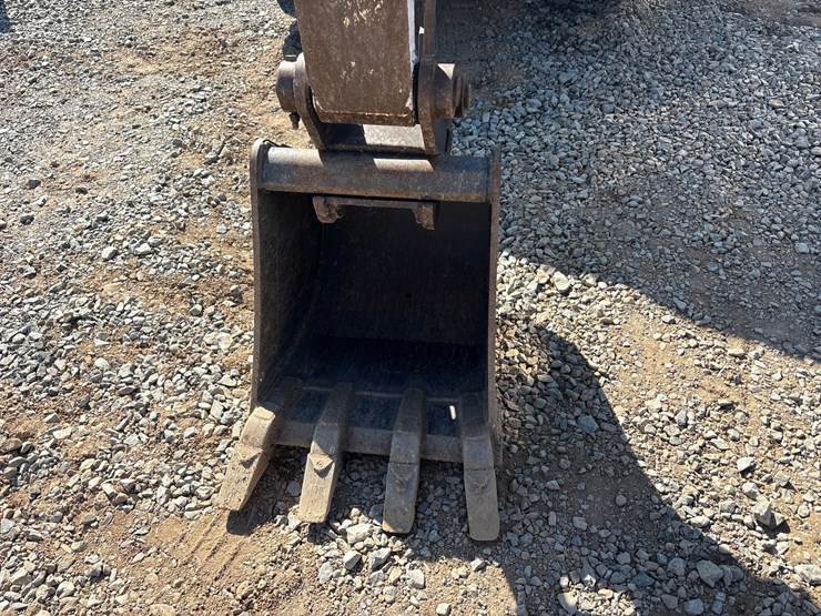 bobcat-e50-image-37