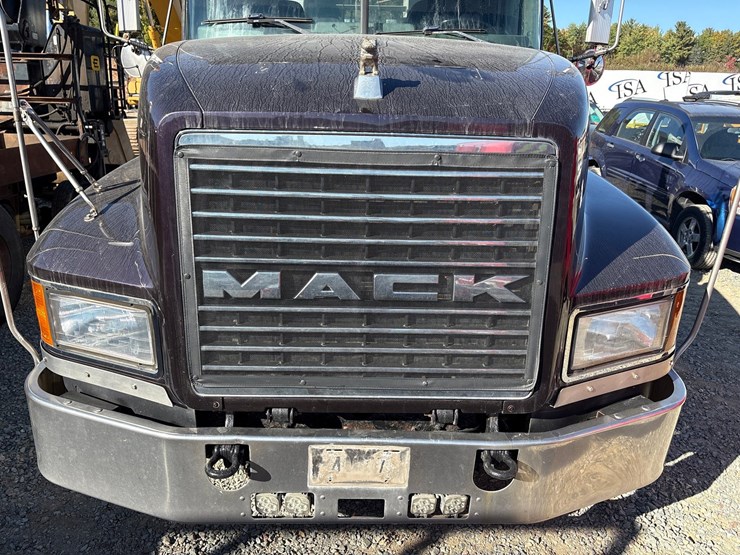 1997-mack-ch613-image-26