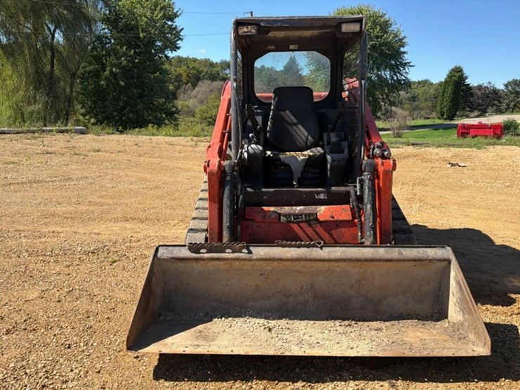 2014-kubota-svl75-2-image-8