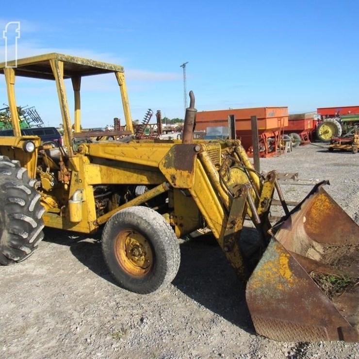 MASSEY-FERGUSON 40