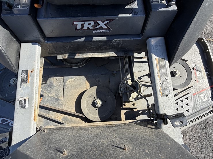 2022-altoz-trx766i-zero-turn-mower-66"-deck-image-33