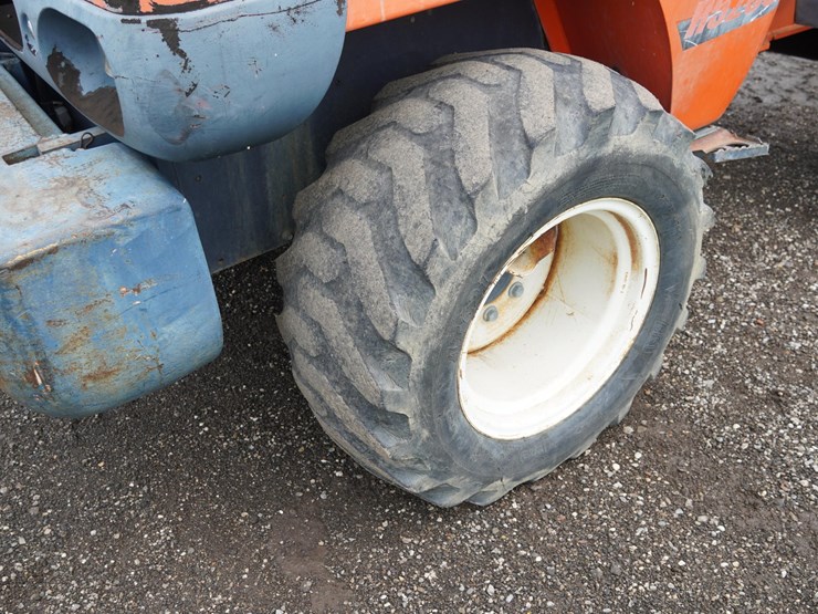 2005-kubota-r520s-image-43