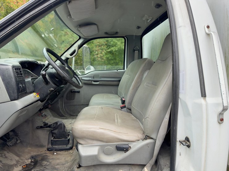 2008-ford-f650xl-image-17