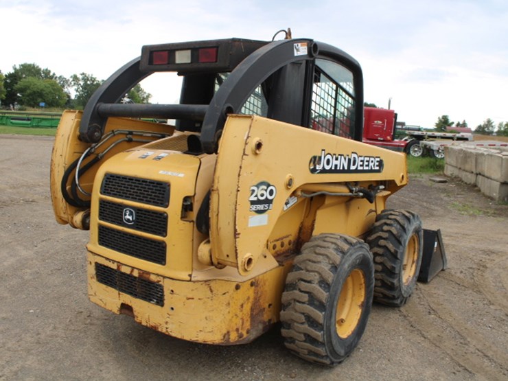 john-deere-260-image-11