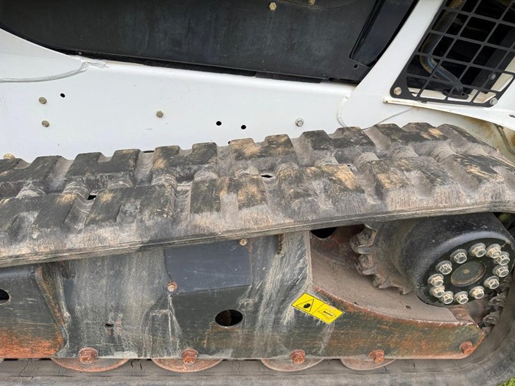 bobcat-t590-image-10