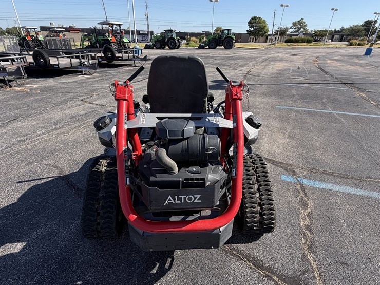2022-altoz-trx766i-zero-turn-mower-66"-deck-image-7