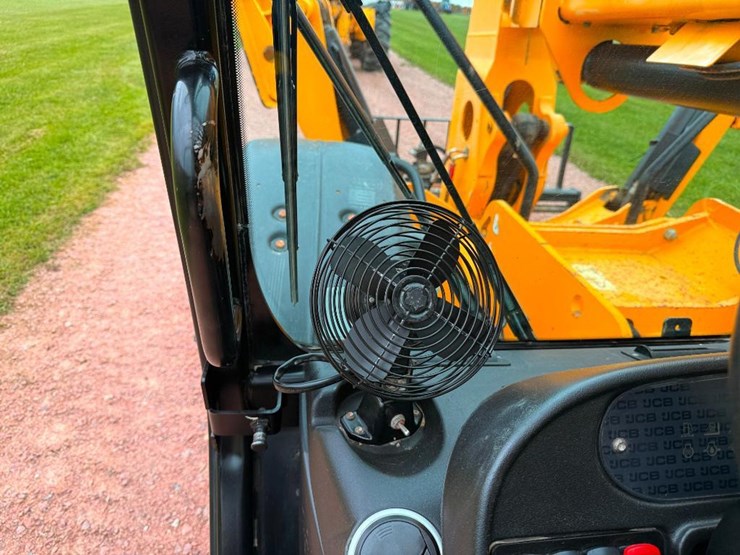 2018-jcb-512-56-image-27