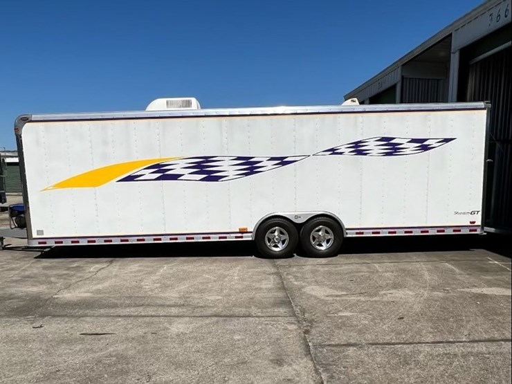 2004-american-hauler-image-1