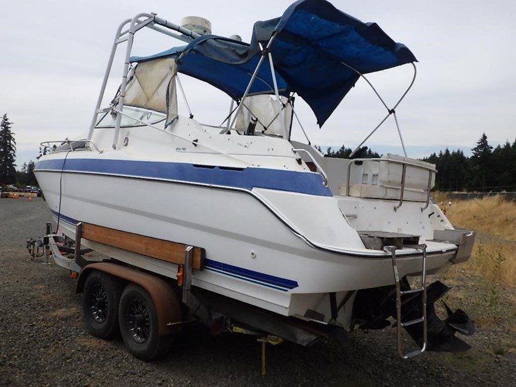 1994-excel-26'-boat-image-2