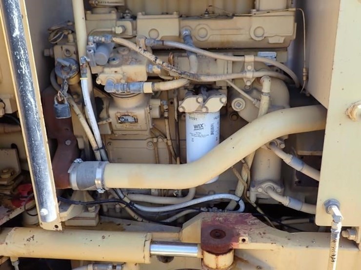 caterpillar-120g-image-14