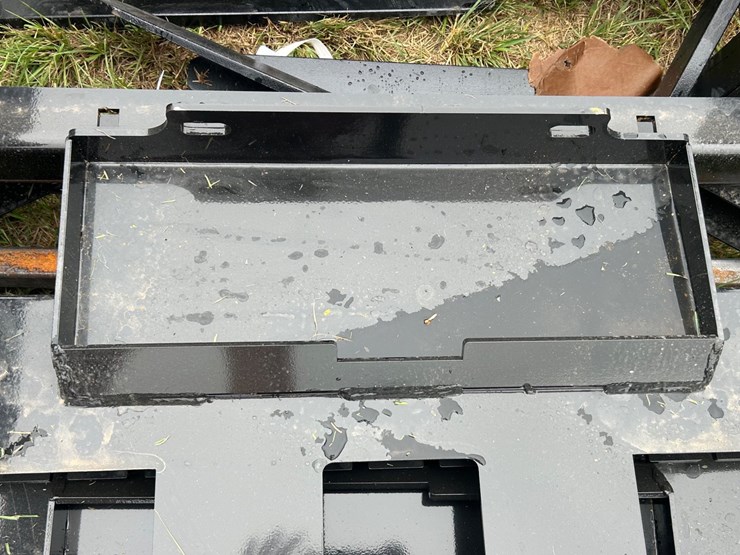 #112-•-skid-steer-ding-fork-image-3